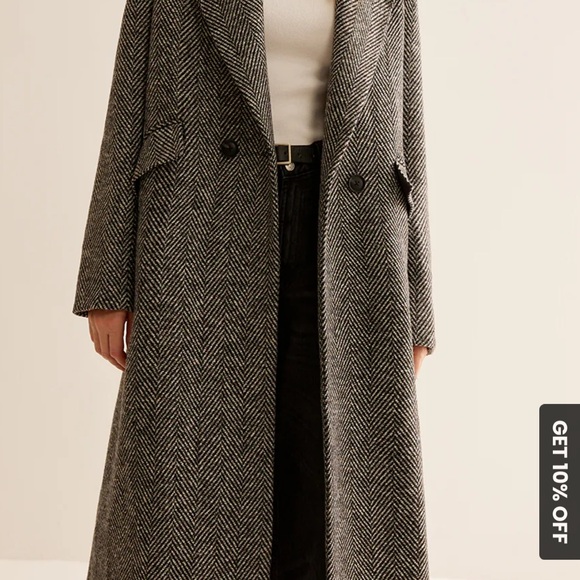 Essential Versatile Long Trench Coat - Picture 3 of 6